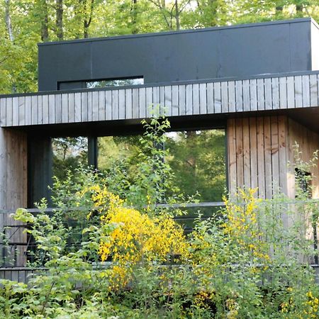 Forest Cube Oignies المظهر الخارجي الصورة